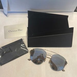 NWOT Dior Stronger 000 sunglasses